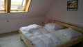 Schlafzimmer I - mit begehbarem Kleiderschrank