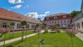 Schlosshof