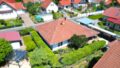 Garten mit Hinteransicht